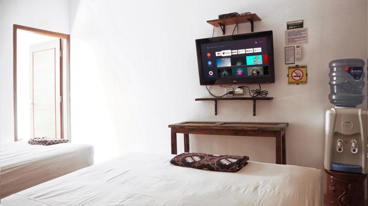 Andelis Homestay Yogyakarta Exterior foto